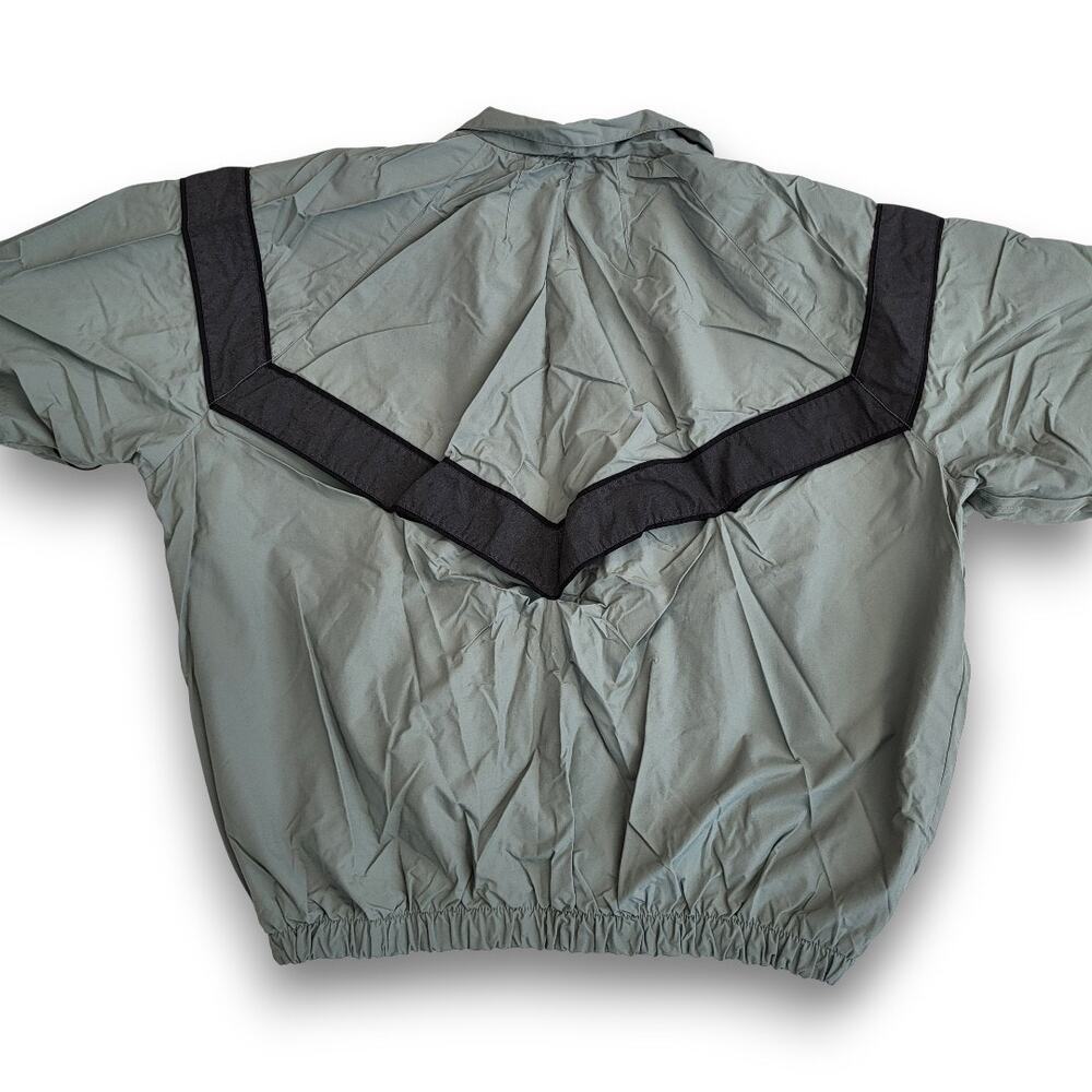 US Army IPFU PT Jacket Gray Reflective Windbreaker Large Regular - Picture 5 of 5